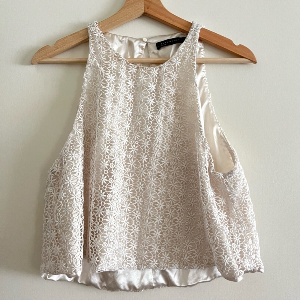 Zara Macrame Floral Overlay Cream Sleeveless Satin Lining Spring Top Medium